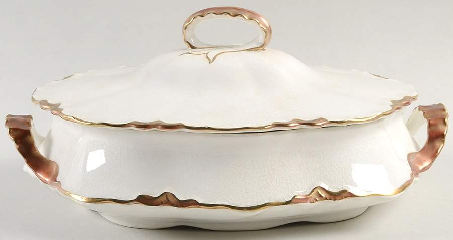 R4906 Oval Covered Vegetable by Homer Laughlin -1