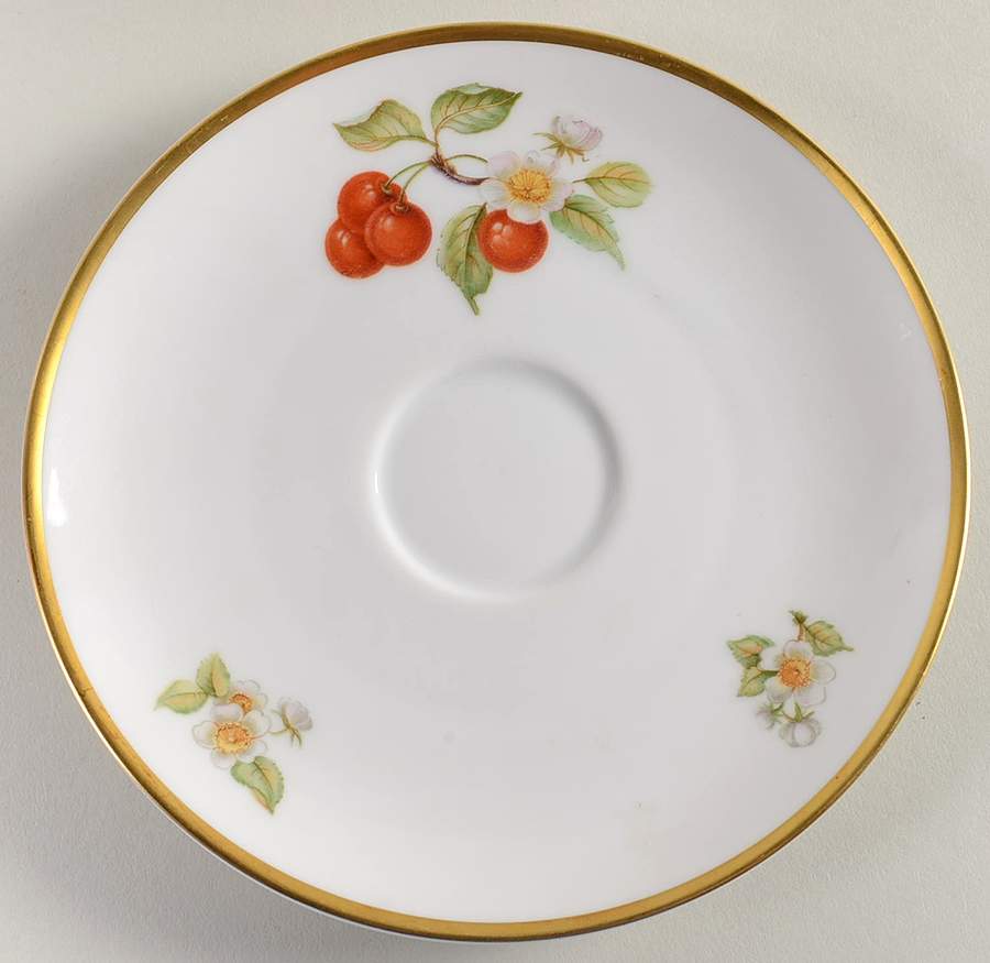 HUT601 Saucer by Hutschenreuther-1