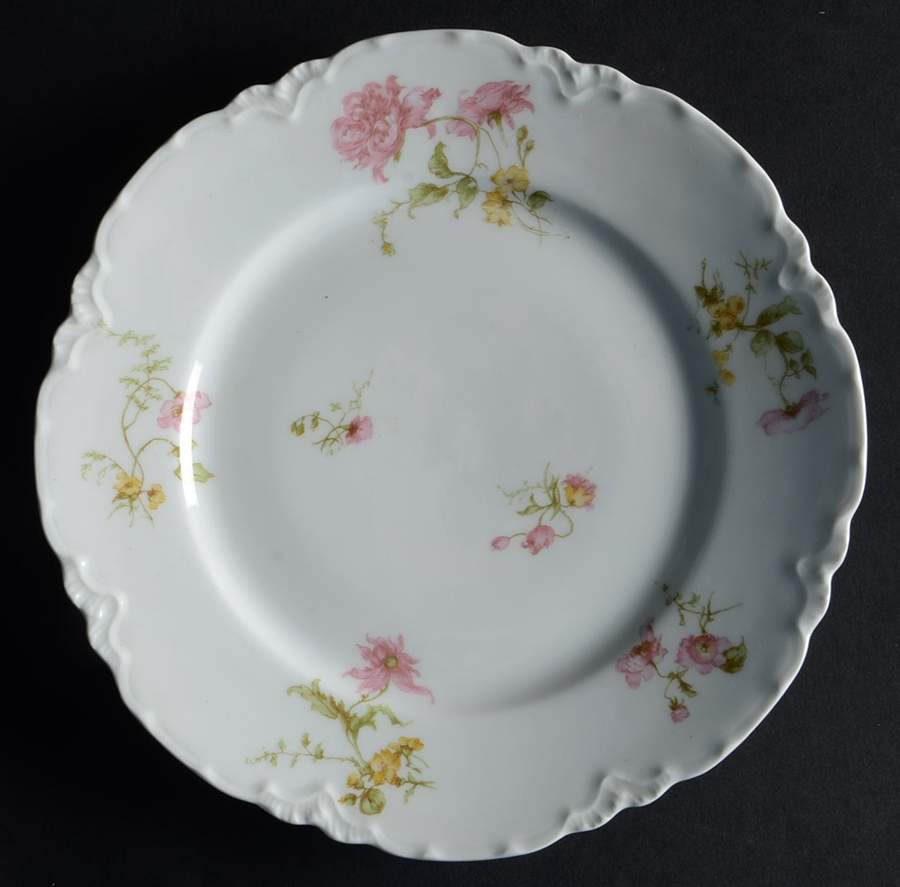 Schleiger 221b Luncheon Plate by Haviland-1