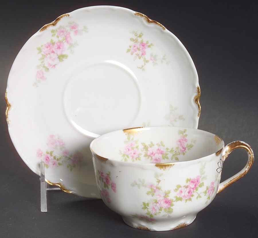 Schleiger 1131A Flat Cup & Saucer Set by Haviland-1