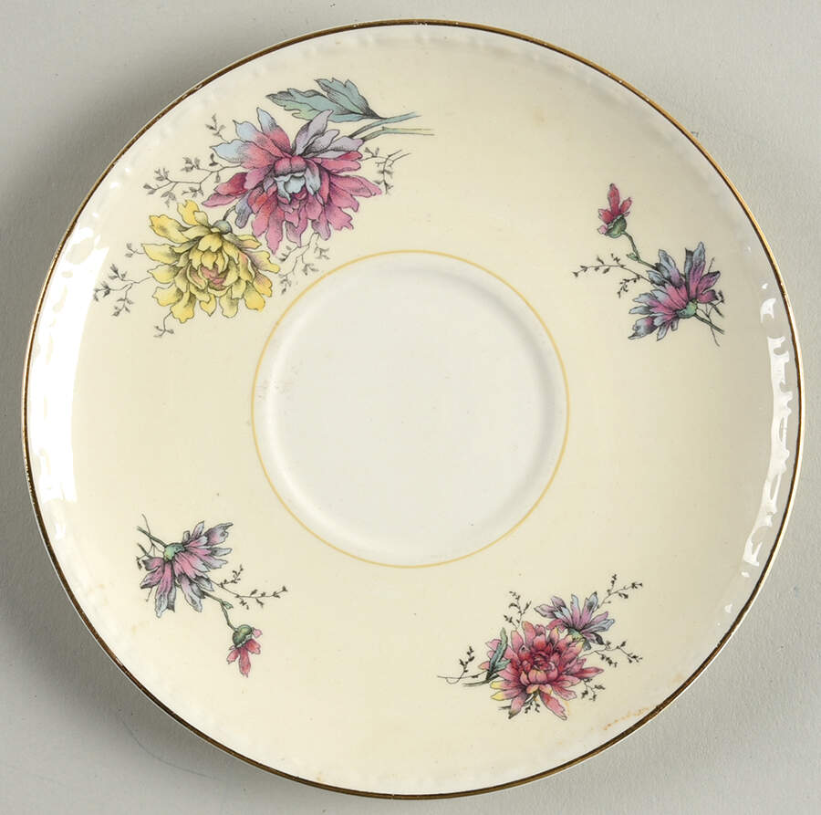 G3443 Saucer by Homer Laughlin -1