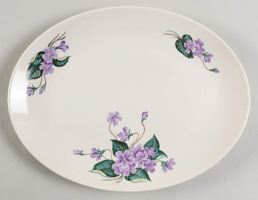 W152 11" Oval Serving Platter by Homer Laughlin -1