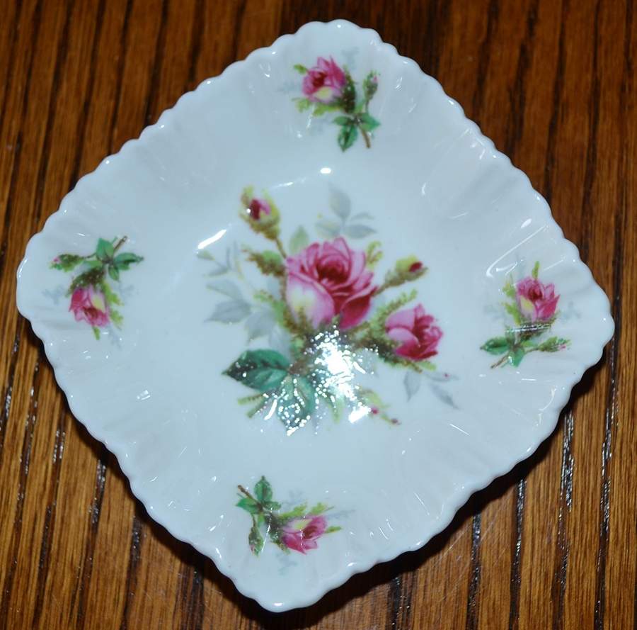 Grandmother's Rose 4" Square Sweet Meat by Hammersley-1
