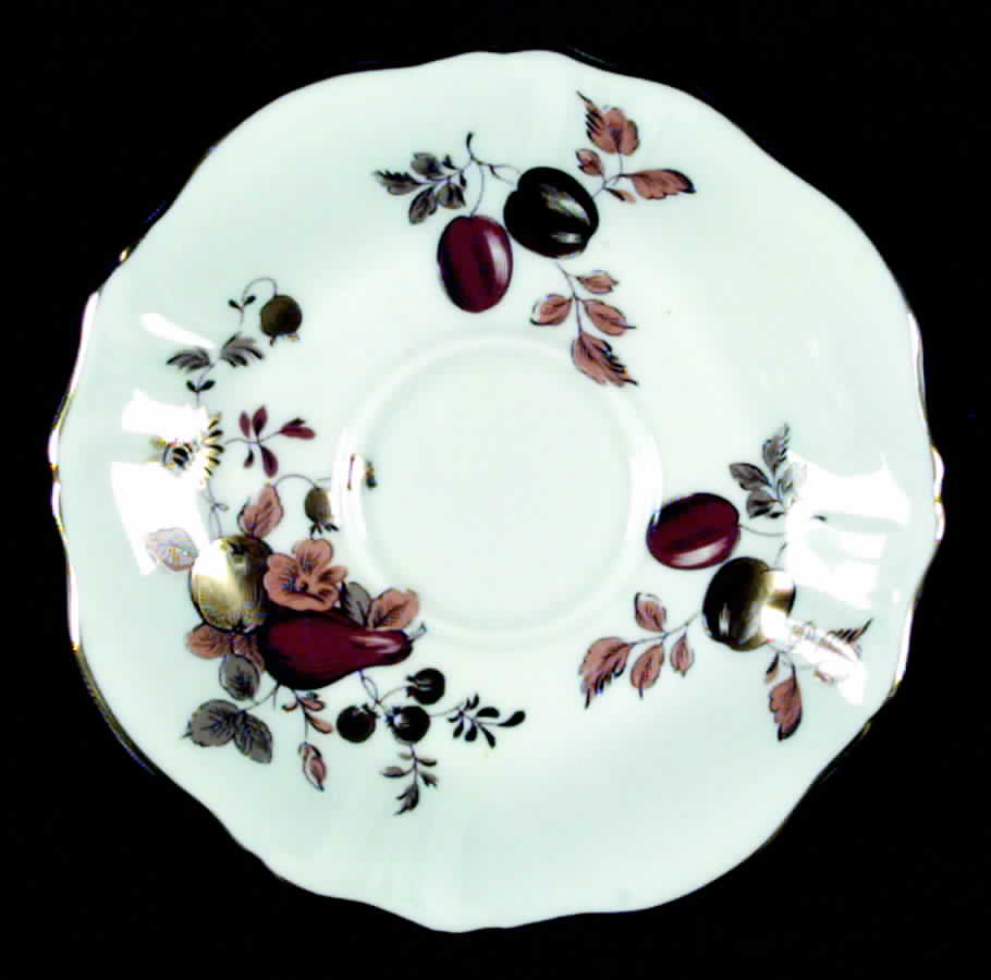 5917 Saucer by Hammersley-1