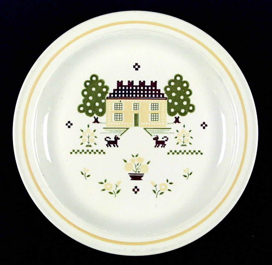 HLC803 Dinner Plate by Homer Laughlin -1