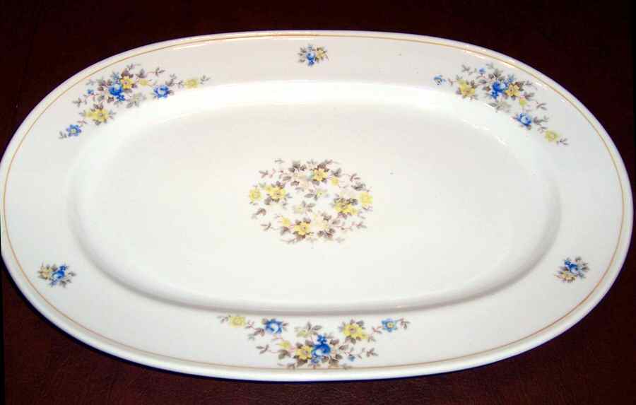 HUT606 16" Oval Serving Platter by Hutschenreuther-1