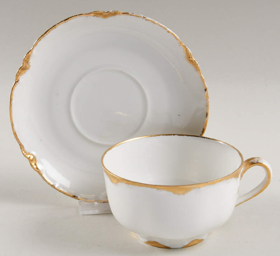 Schleiger 648 Oversized Cup & Saucer Set by Haviland-1