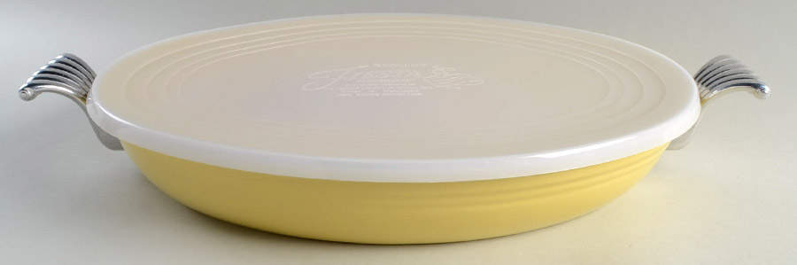 Fiesta Yellow (Intro 1987) 13" Metal Oval Roaster by Homer Laughlin -1