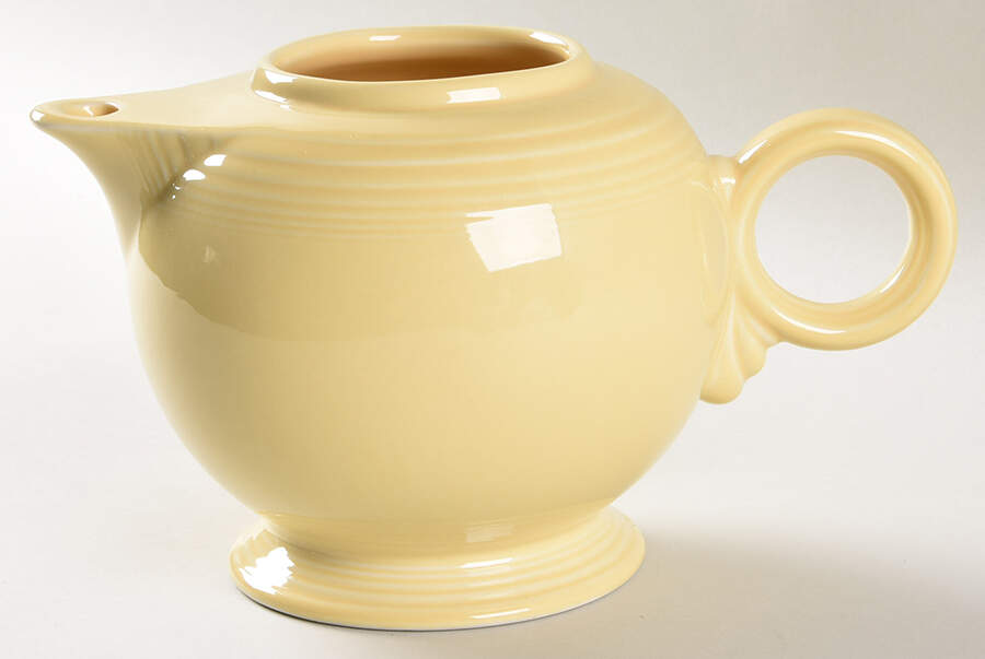 Fiesta Yellow (Intro 1987) Teapot No Lid by Homer Laughlin -1