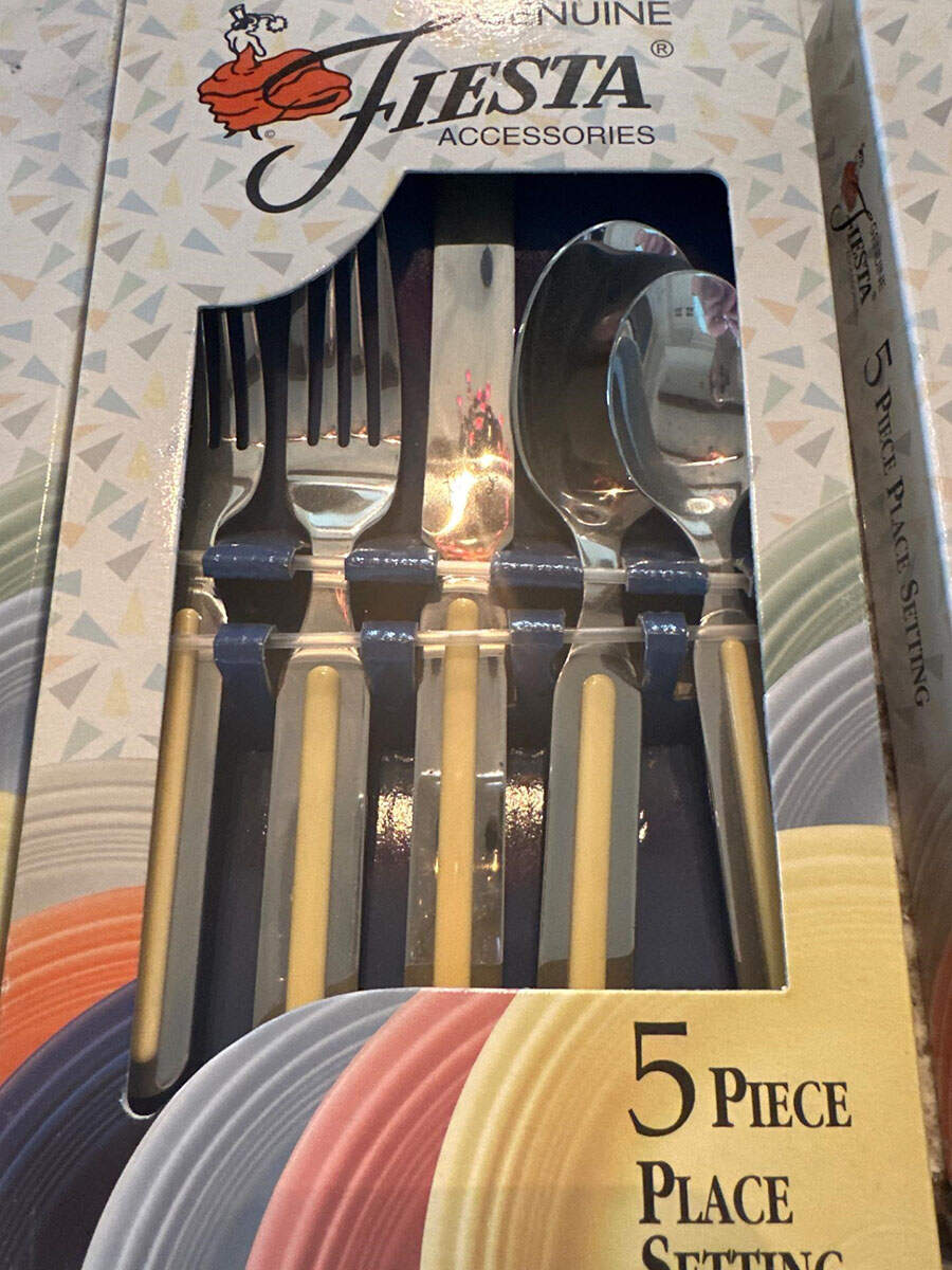 Fiesta Yellow (Intro 1987) Individual Salad Fork by Homer Laughlin -1