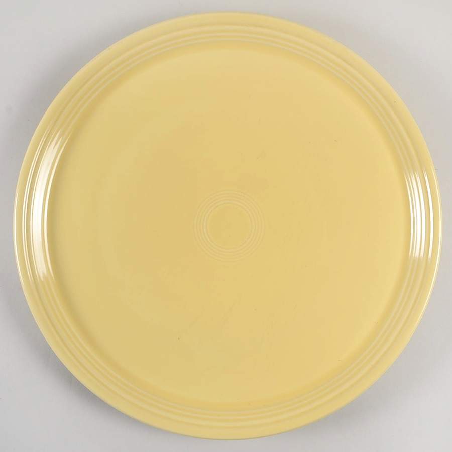 Fiesta Yellow (Intro 1987) 15" Pizza Tray by Homer Laughlin -1