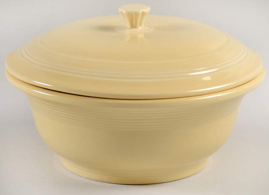 Fiesta Yellow (Intro 1987) 2 Qt Round Covered Casserole (MB 9 Base) by Homer Laughlin -1