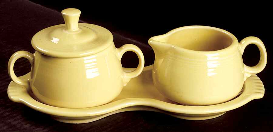 Fiesta Yellow (Intro 1987) Creamer & Sugar with Lid & Tray Set by Homer Laughlin -1
