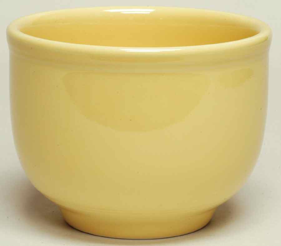 Fiesta Yellow (Intro 1987) Chili Bowl by Homer Laughlin -1