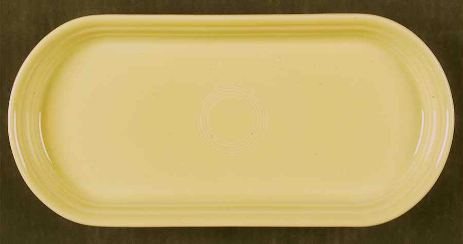 Fiesta Yellow (Intro 1987) Bread Tray by Homer Laughlin -1