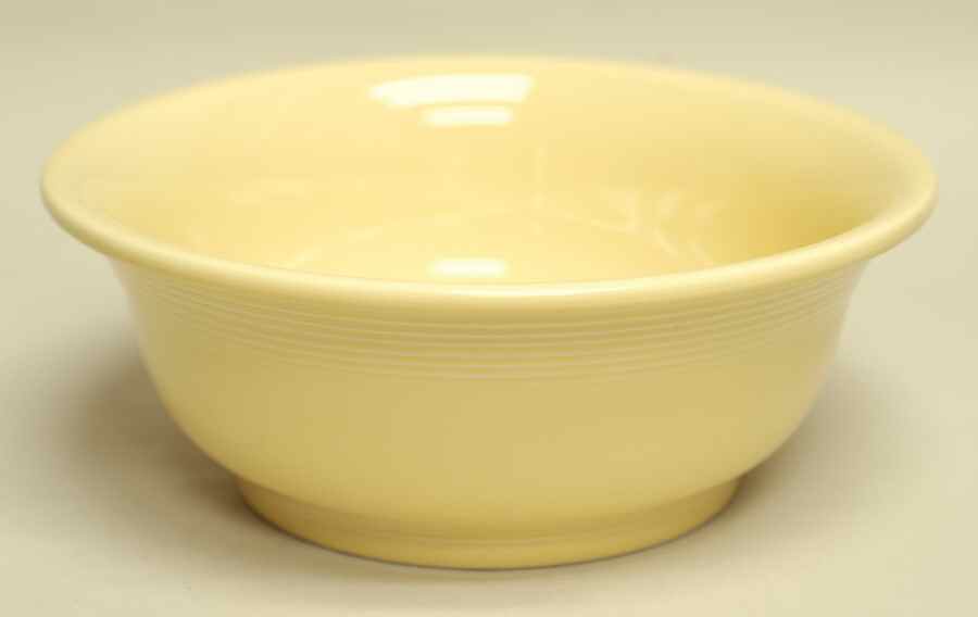 Fiesta Yellow (Intro 1987) 9" Mixing Bowl by Homer Laughlin -1
