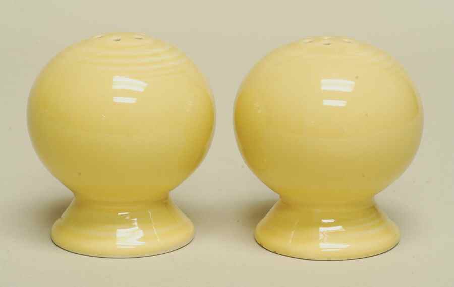 Fiesta Yellow (Intro 1987) Salt & Pepper Set by Homer Laughlin -1