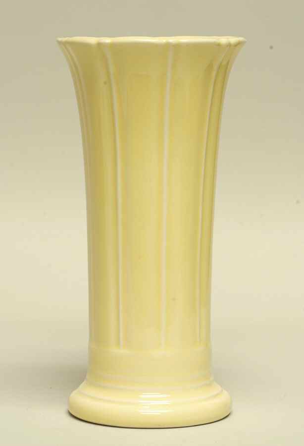 Fiesta Yellow (Intro 1987) 7" Vase by Homer Laughlin -1