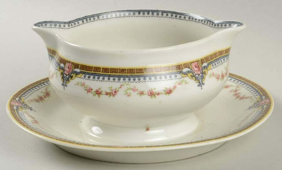 Schleiger 616 Gravy Boat with Attached Underplate by Haviland-1