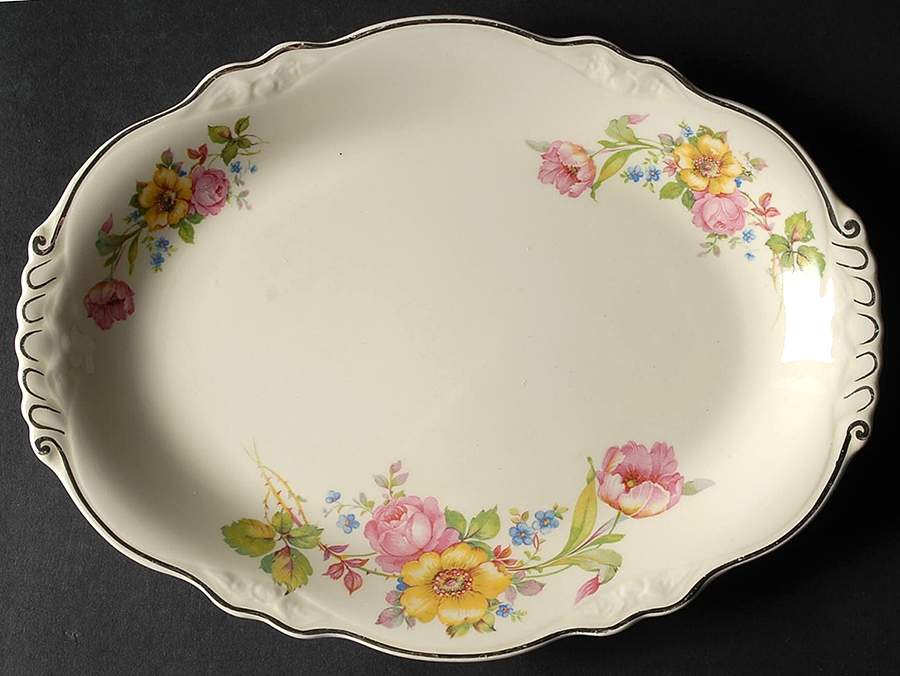 Liza 11" Oval Serving Platter by Homer Laughlin -1