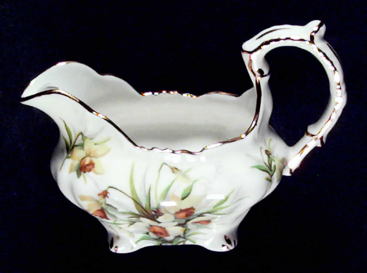 Yellow Jonquils Mini Creamer by Hammersley-1