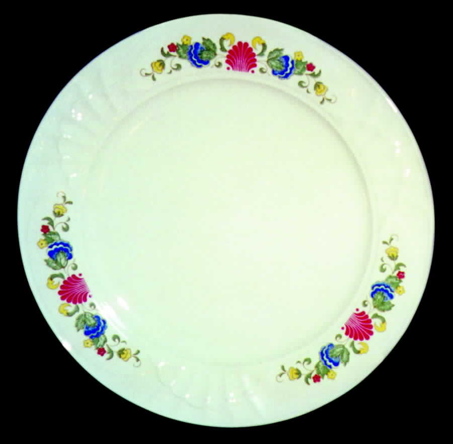 HLC792 Dinner Plate by Homer Laughlin -1