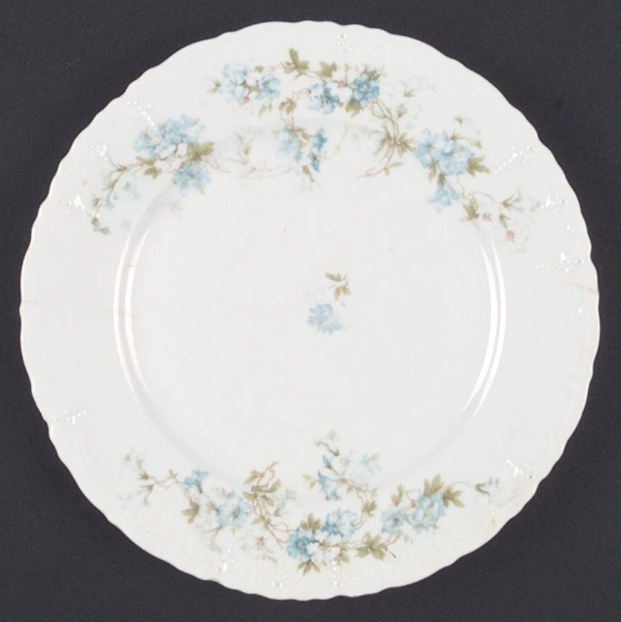HAB31 Salad Plate by Habsburg-1