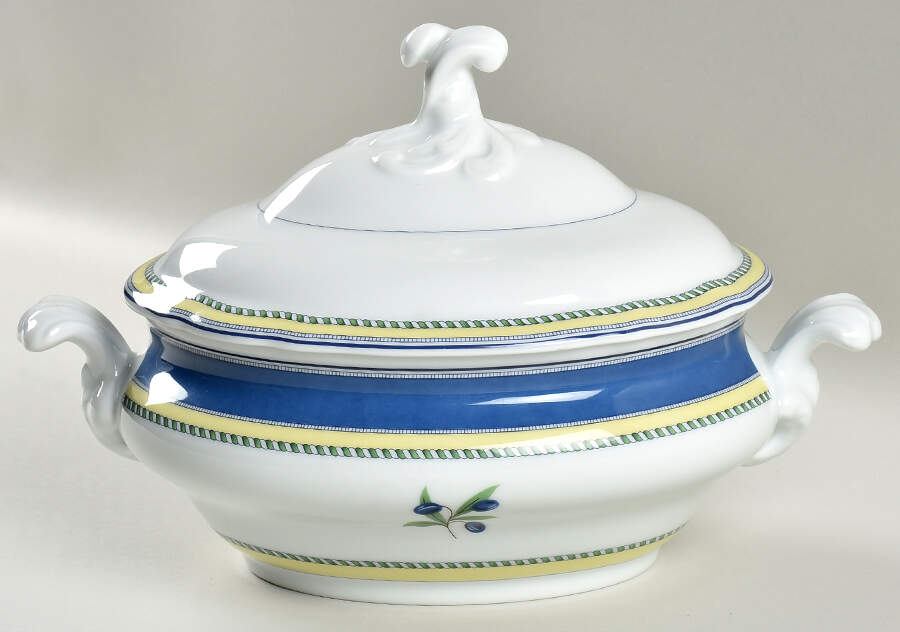 Medley Oval Covered Vegetable by Hutschenreuther-1