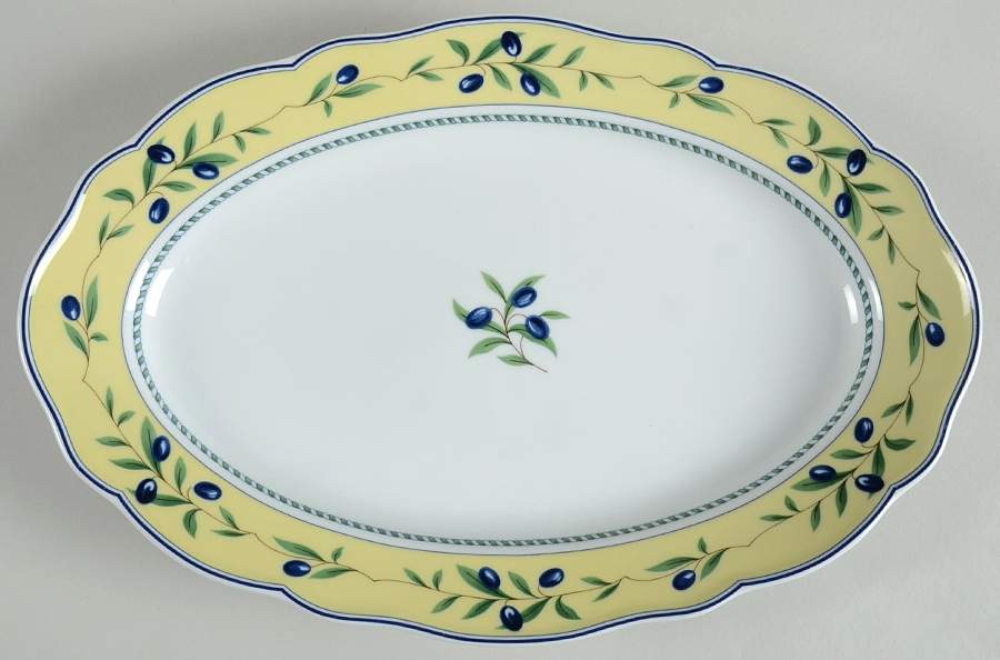 Medley 13" Oval Serving Platter by Hutschenreuther-1