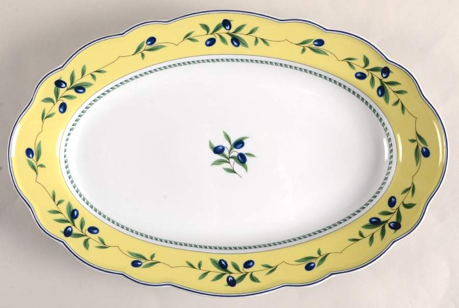 Medley 15" Oval Serving Platter by Hutschenreuther-1