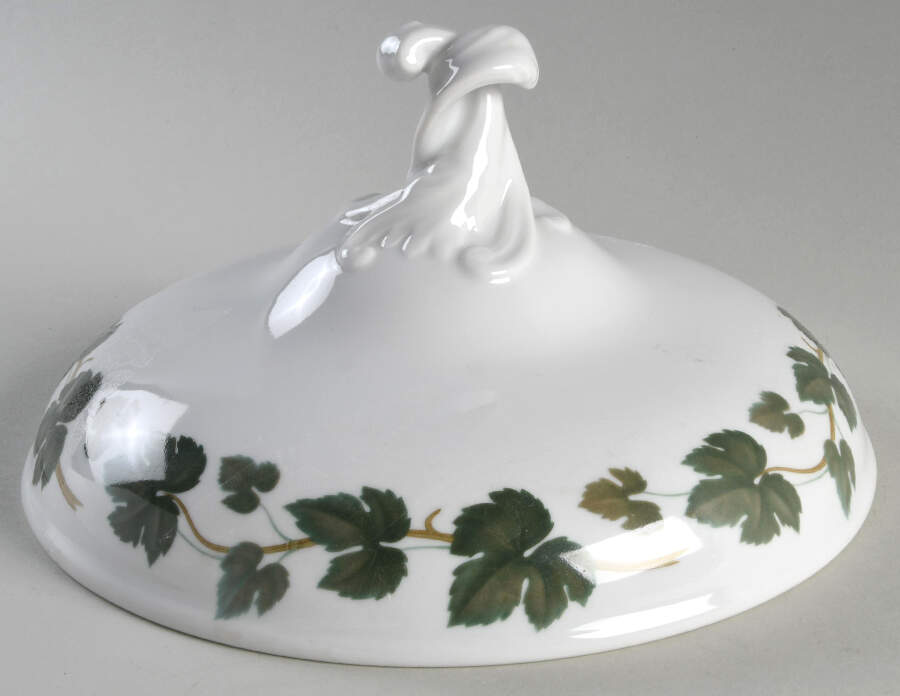 Weinlaub (Maria Teresa) Lid for Round Vegetable by Hutschenreuther-1