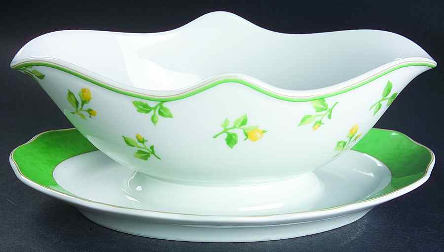 Summerdream Gravy Boat with Attached Underplate by Hutschenreuther-1