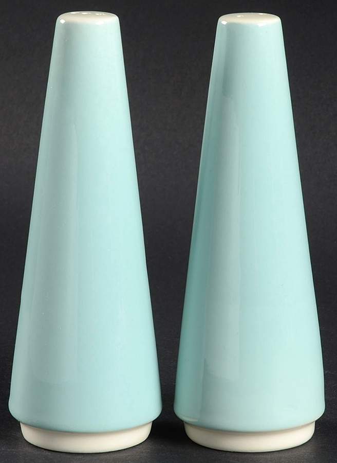 Fashion Salt & Pepper Set by Homer Laughlin -1