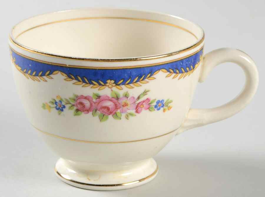 N1645 Footed Cup by Homer Laughlin -1