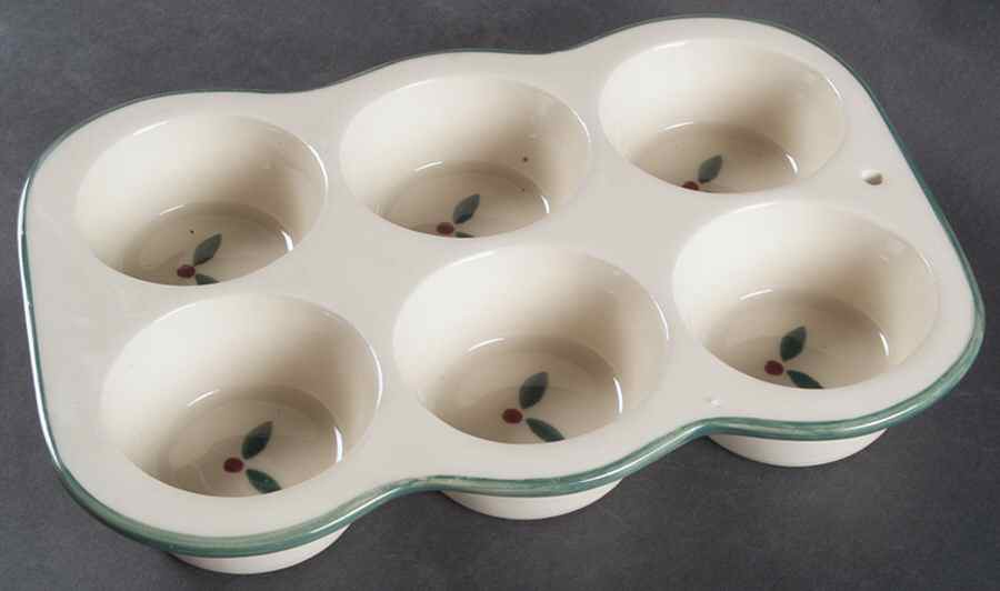Berries Muffin Pan (Holds 6 Muffins) by Hartstone-1
