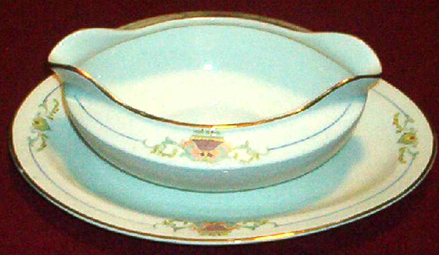 PRESIDENTIAL Gravy Boat with Attached Underplate by Homer Laughlin -1