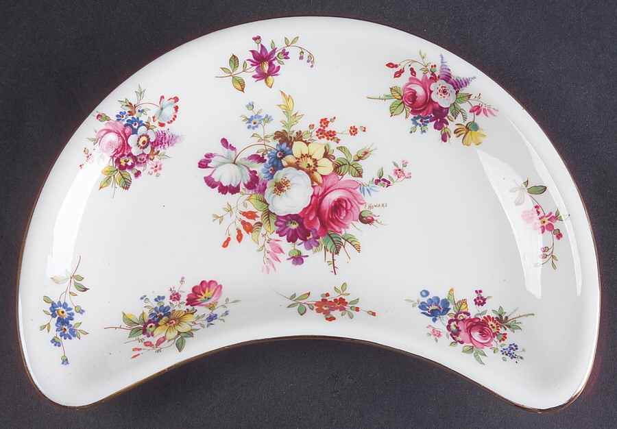 Howard Sprays (Smooth) Crescent Salad Plate by Hammersley-1