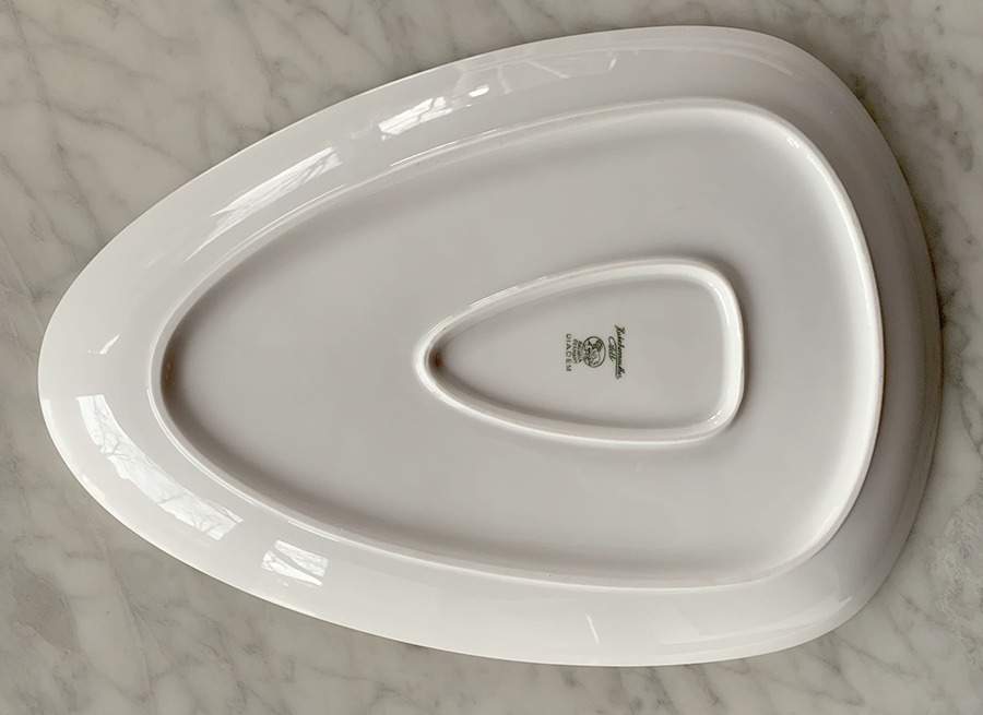 Diadem White 13" Triangular Serving Platter by Hutschenreuther-1
