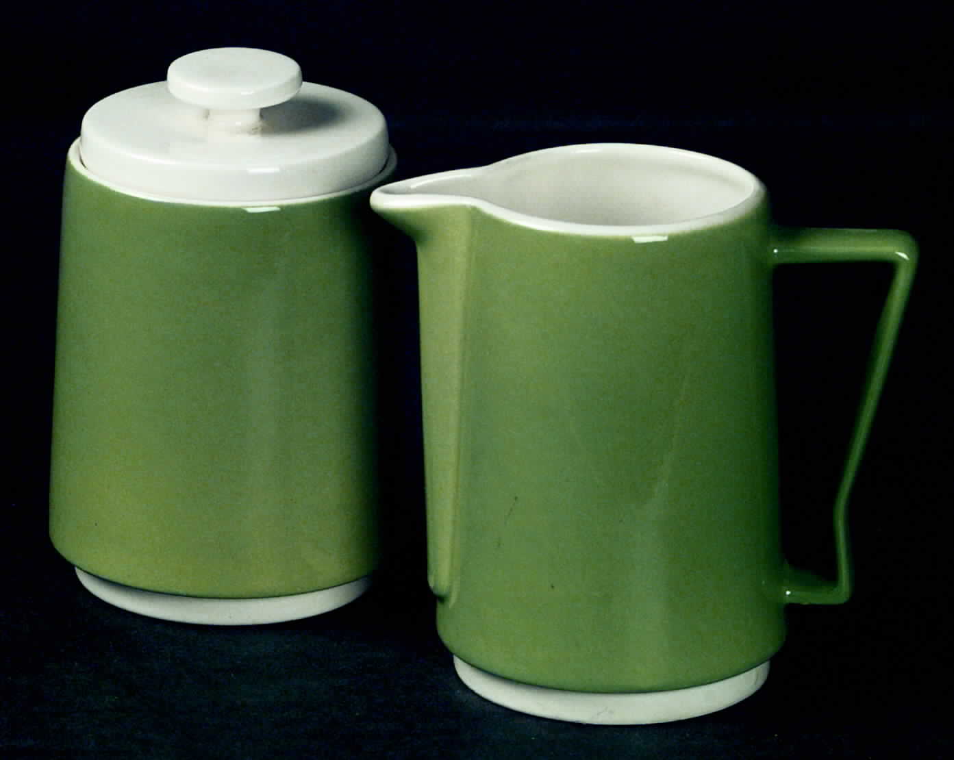 Orient Creamer by Homer Laughlin -1