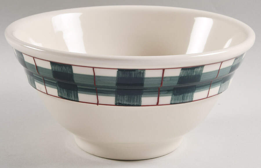 Buffalo Check 9" Mixing Bowl by Hartstone-1