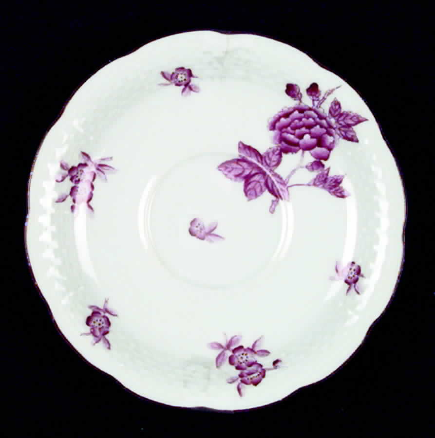 HER15 Saucer by Herend-1