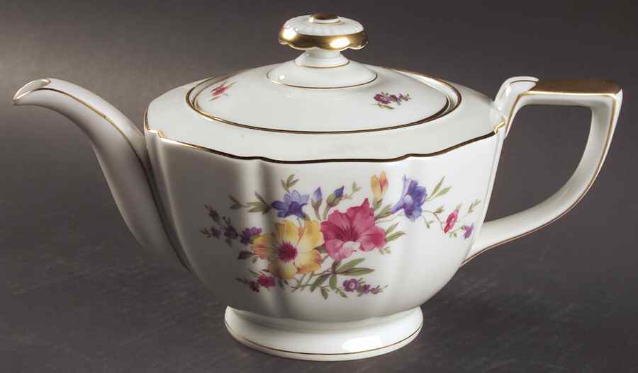 16257 Teapot & Lid by Heinrich - H&C-1
