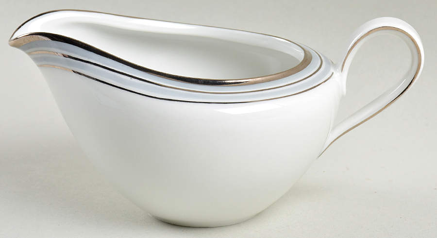 8444 Creamer by Hutschenreuther-1
