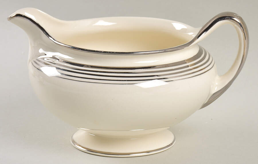 N1539 Creamer by Homer Laughlin -1