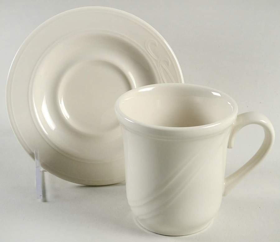 Lyrica (No Trim) Flat Cup & Saucer Set by Homer Laughlin -1