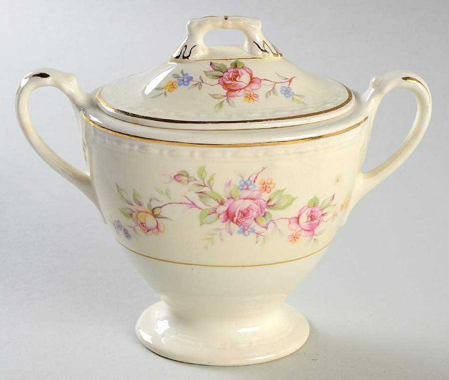 G3512 Sugar Bowl & Lid by Homer Laughlin -1