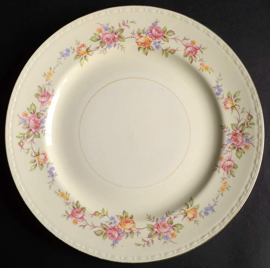 G3512 Dinner Plate by Homer Laughlin -1
