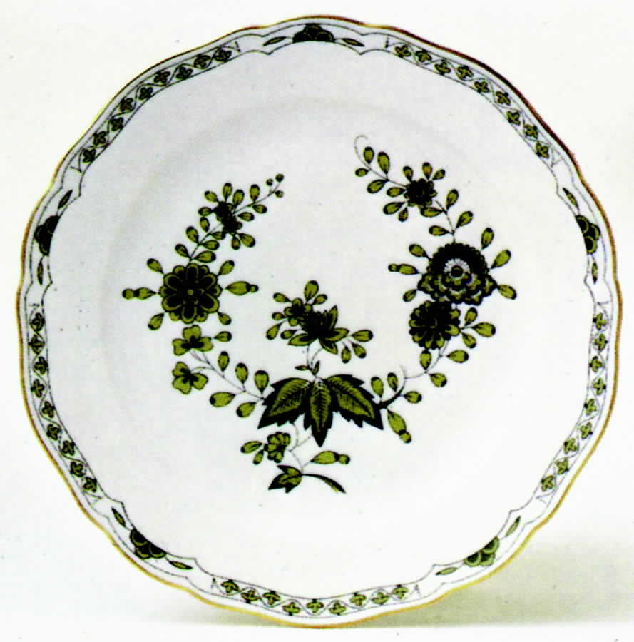 Schoenbrunn Dinner Plate by Hutschenreuther-1