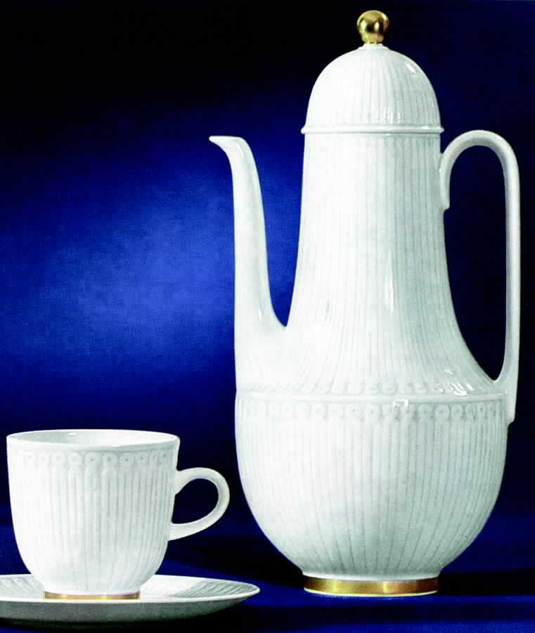 Peseta Coffee Pot & Lid by Hutschenreuther-1