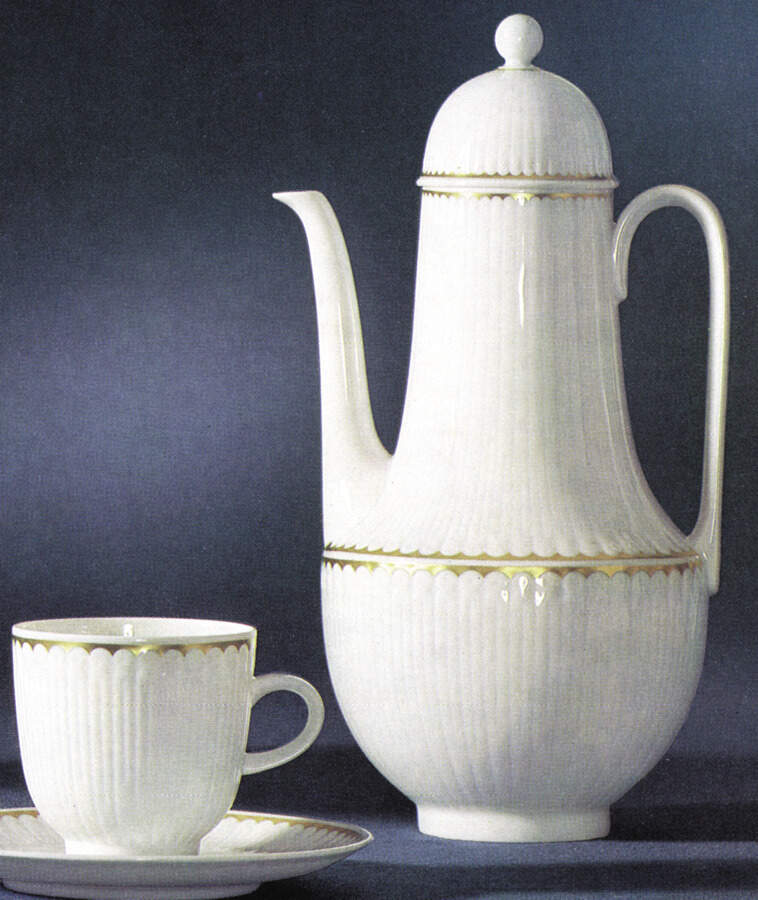 Dukat Coffee Pot & Lid by Hutschenreuther-1
